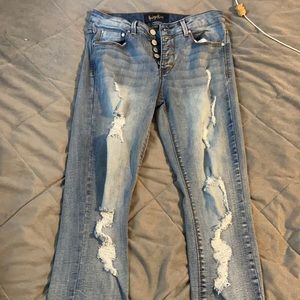 High rise ripped jeans